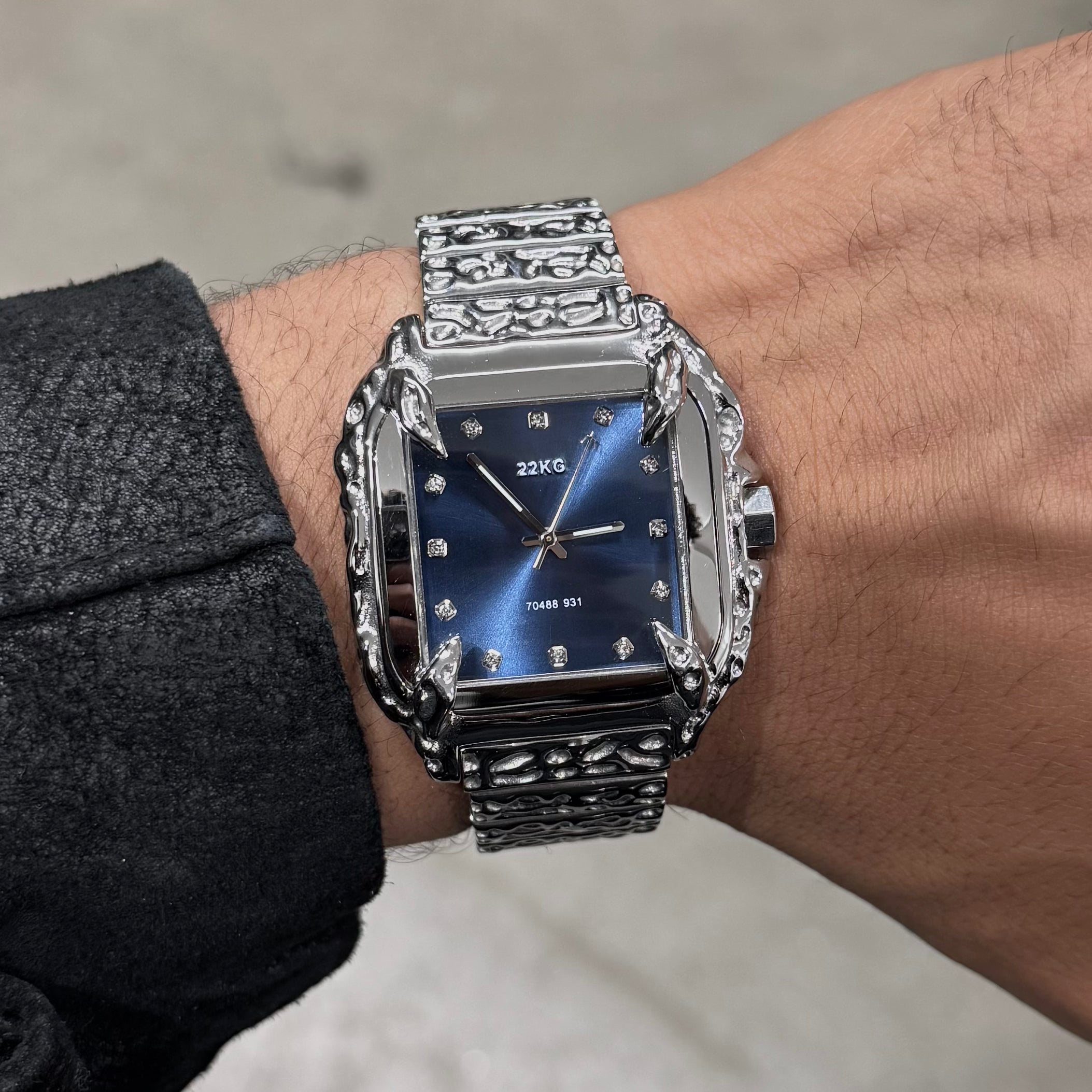 CANINE WATCH® - NAVY FACET DIAL